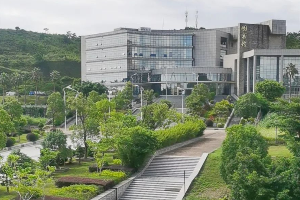 恭喜！广西迎来8所“新大学”，其中4所都是公办，本地考生有福了