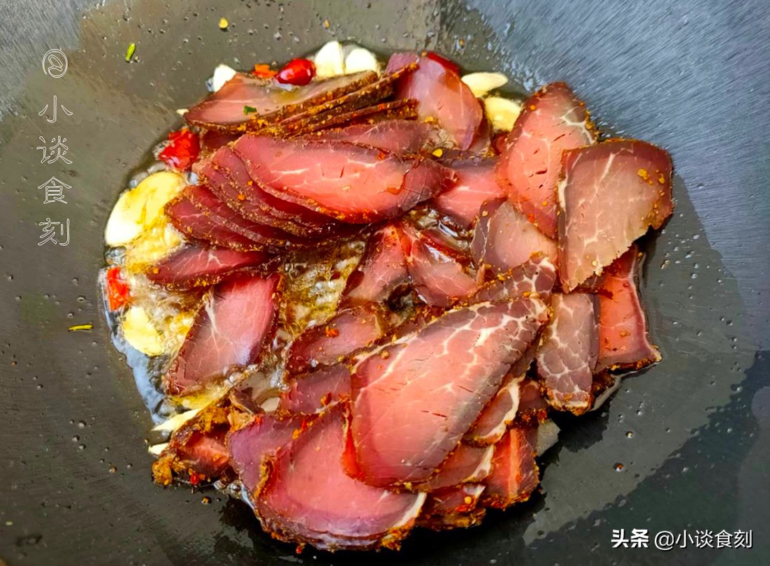 【麻辣牛干巴】