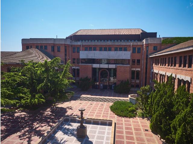 中国最厉害的十所大学，在国内国际三个排行榜上的表现如何？