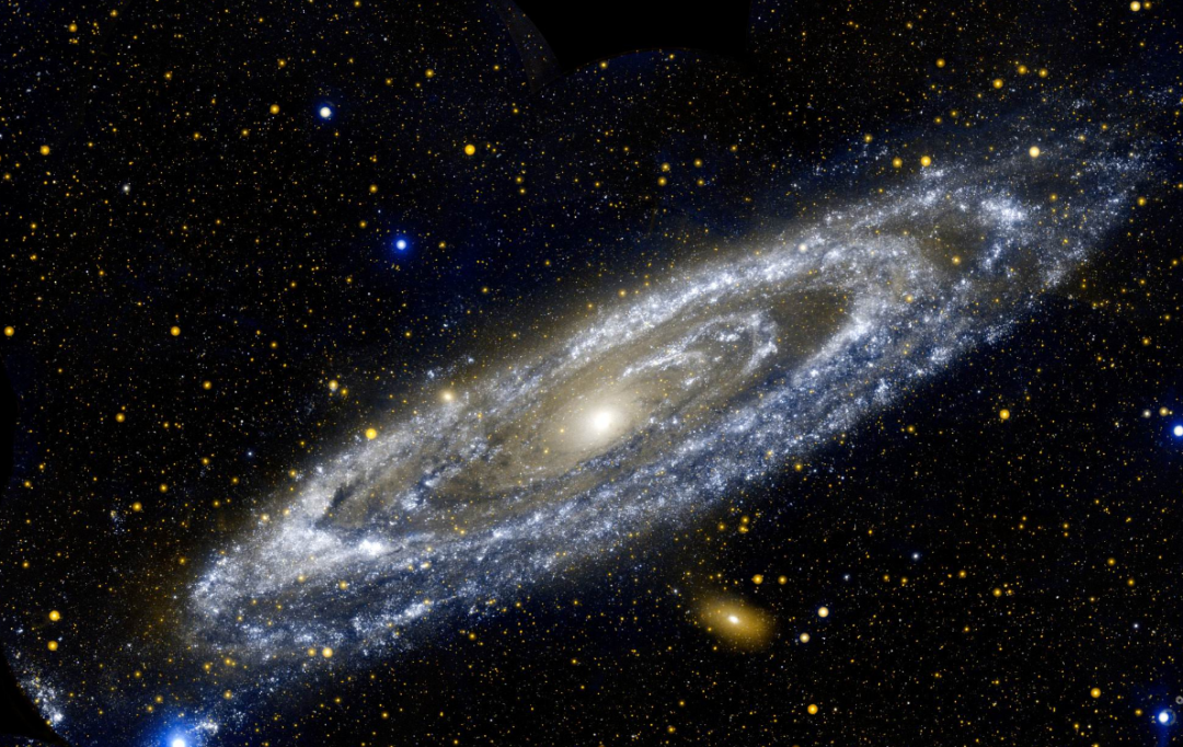 宇宙文明等级里面，人类位于0.7级，要达到一级文明还很漫长