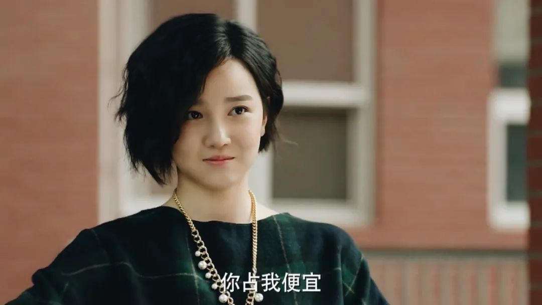 2011年的时候,陈小纭出演了一部叫《夺爱》的电视剧,那时的她还是国字