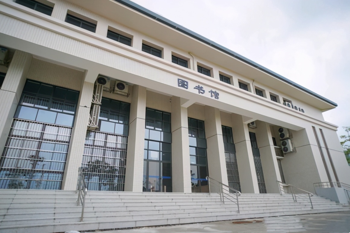 广东一所本科大学，只因“名字”撞衫，一直被误解为“野鸡大学”