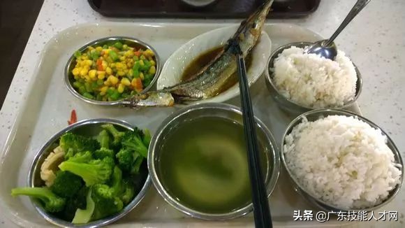 吃货来集合，盘点广东30所专科院校饭堂美食情况啦~欢迎指正哦~