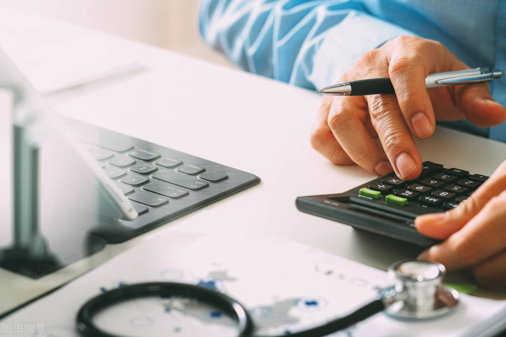 投20万大学食堂开店，每天卖六千赚到手却差点亏钱！食堂开店必看