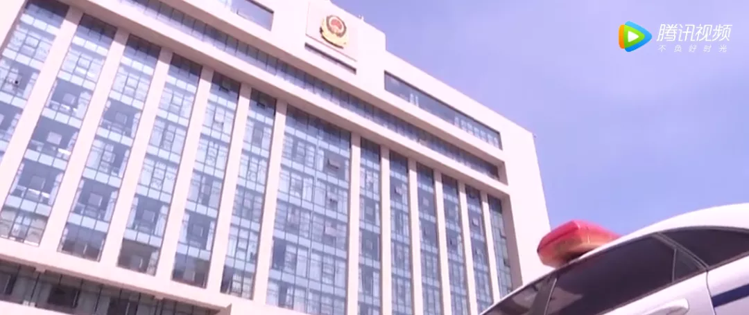 网上直播烧车被刑拘,直播被烧视频