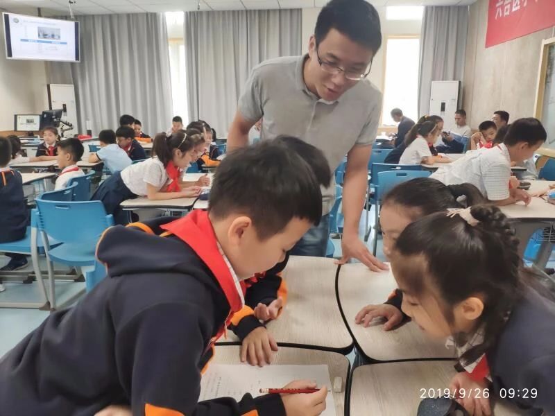 南京这所九年一贯制名校藏着“全国第一品牌”