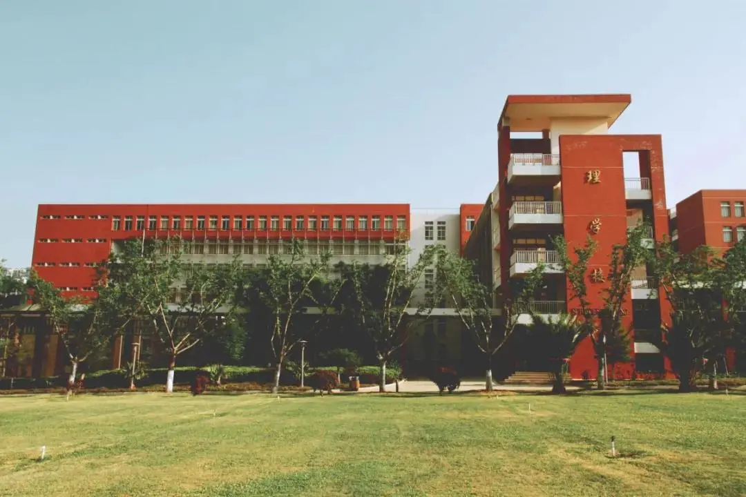 这就是昆明理工大学