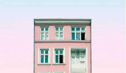 贫困、饥饿、一周工作七天，她是怎么成为身价千万的女演员的？