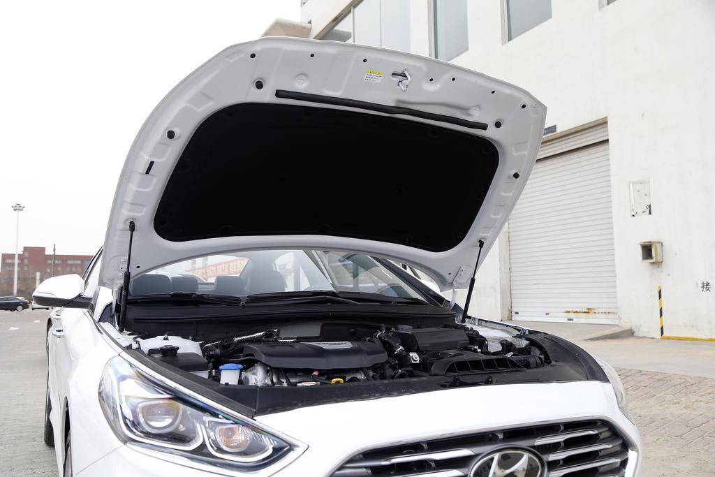 更懂运动的中级车，第九代索纳塔成高性价比经典车