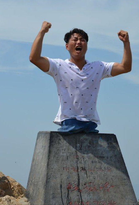 无腿勇士陈州:13岁意外失去双腿,从乞丐逆袭成励志演说家