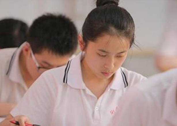 新高考赋分制下，卷面8分赋了67分，等级赋分制度是否真的公平？