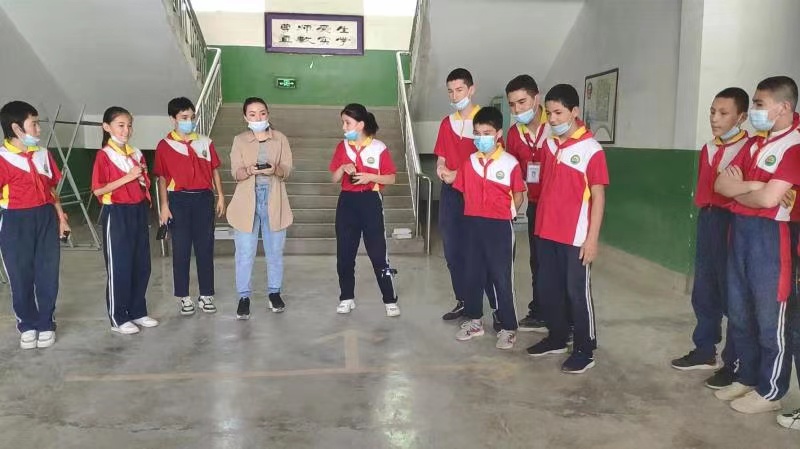 沪上职校经典职业体验项目走进喀什，让职业种子深埋学生心中