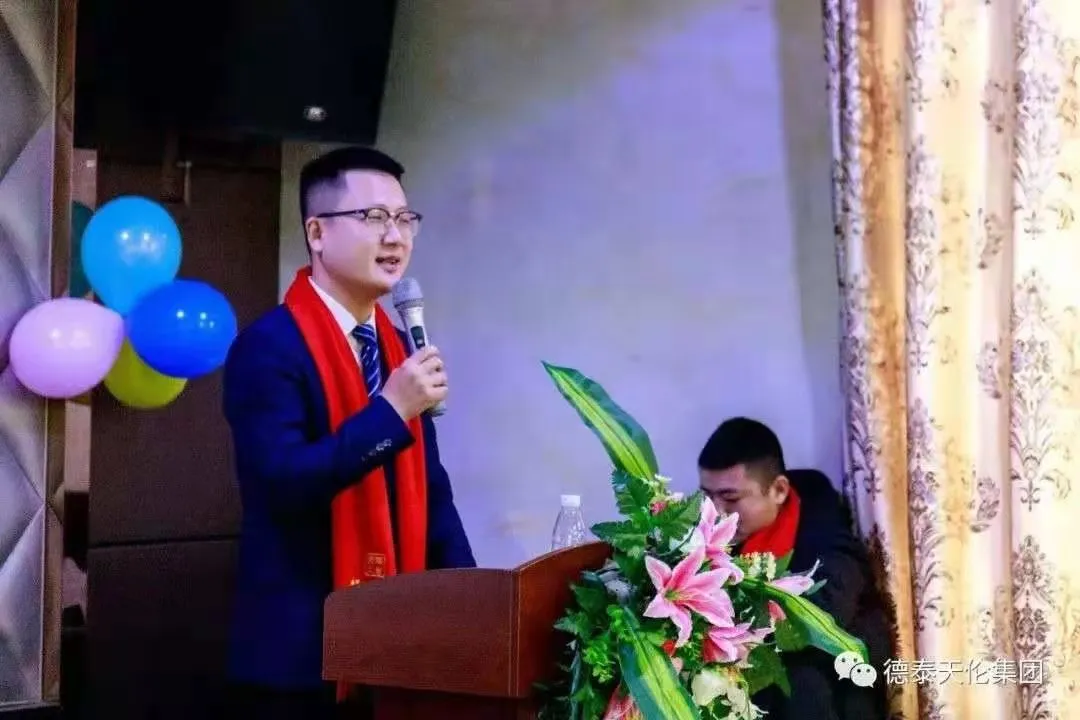 “围猎”老人:深揭益阳老年投资骗局