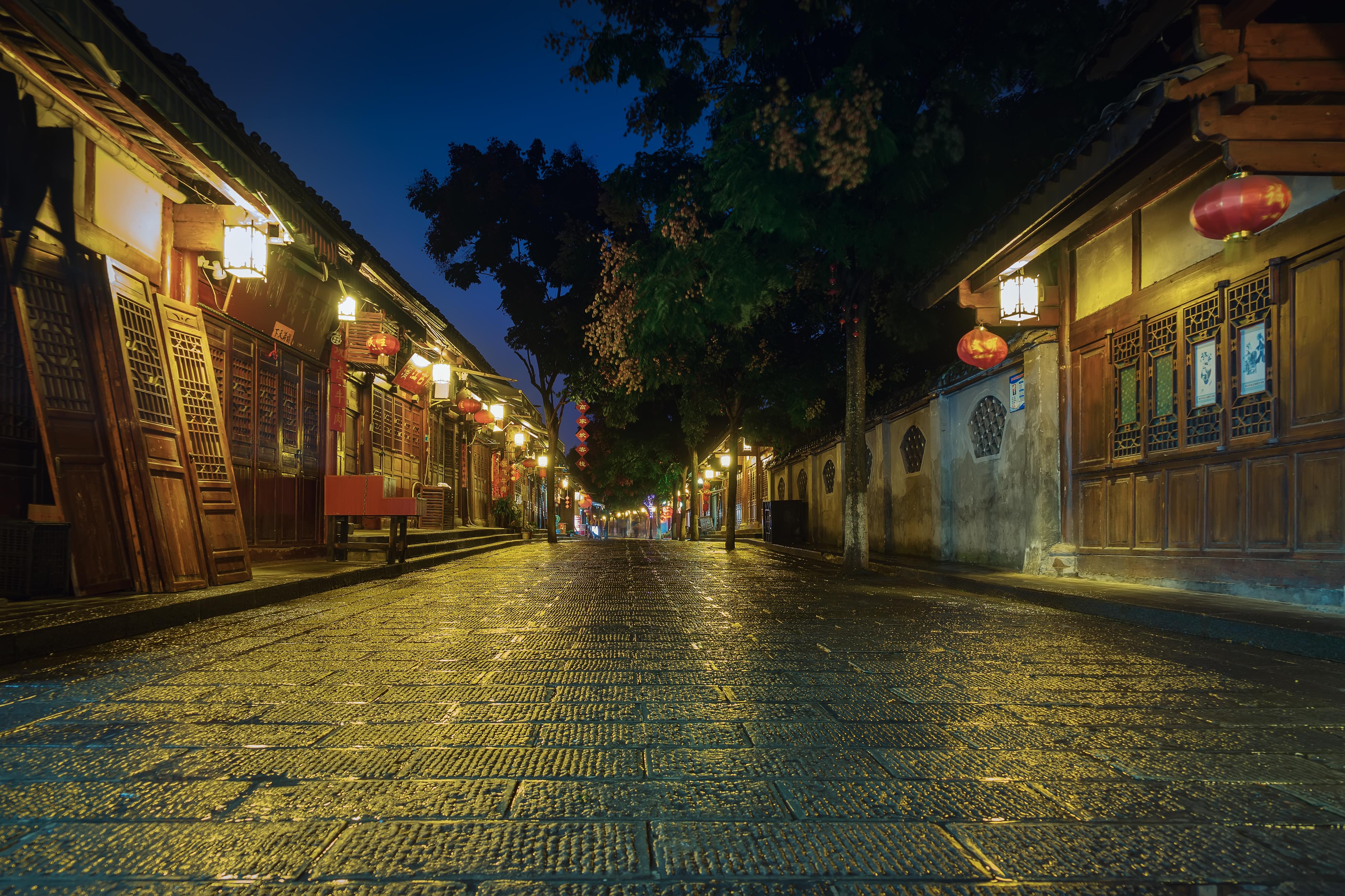 这两座千年古城，一个是风水之都，一个代表了中国传统建筑艺术