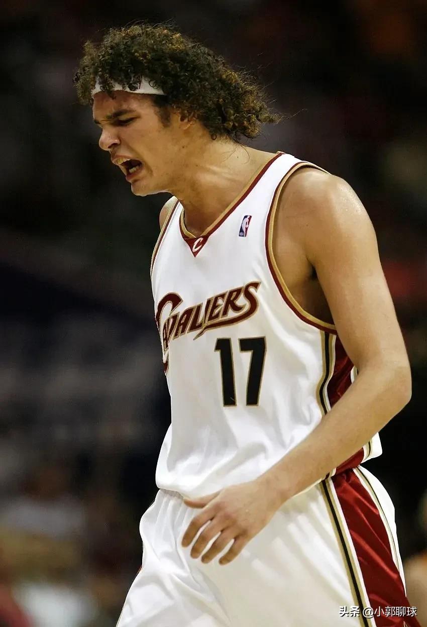 nba球衣17号有哪些(nba球衣17号十大球星)