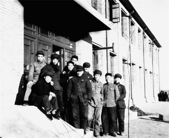 邓小平关怀、温家宝题名，继承清华、北大学科基因，北京这所大学厉害了！