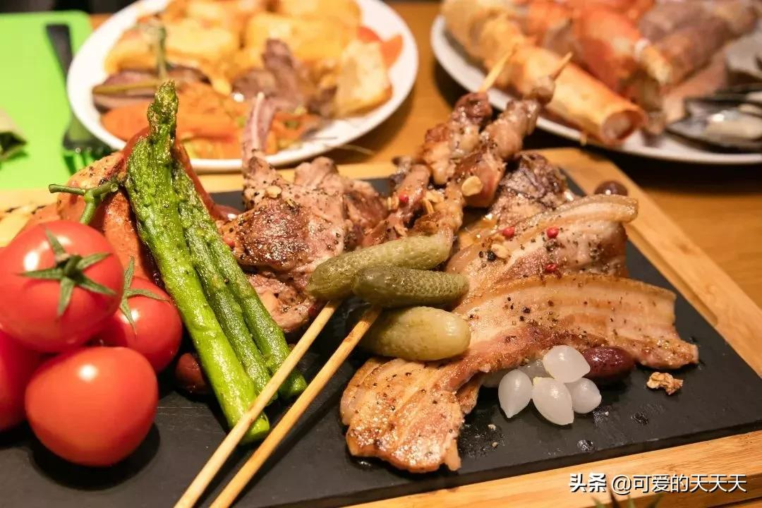 上海香格里拉海鲜集市厨艺秀，全是高端食材，网友：这下有口福了