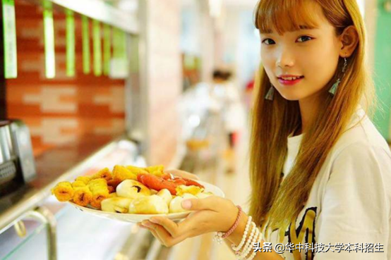 神仙配置！坐拥36个食堂和4个地铁站，湖北“最壕”大学来了！