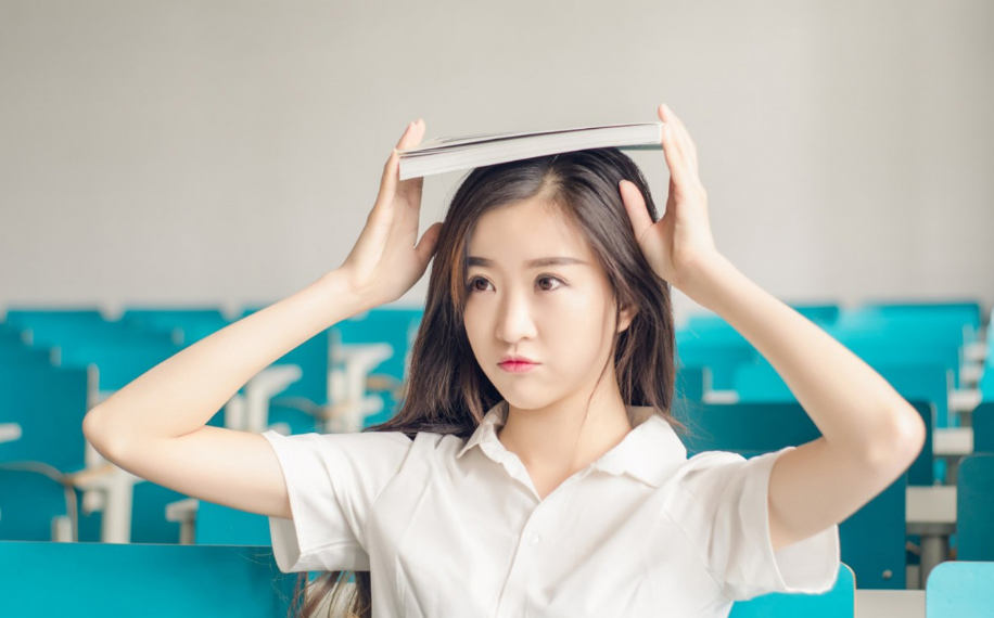 适合女生学的“专业”，10年后会很吃香，收入高而且很稳定