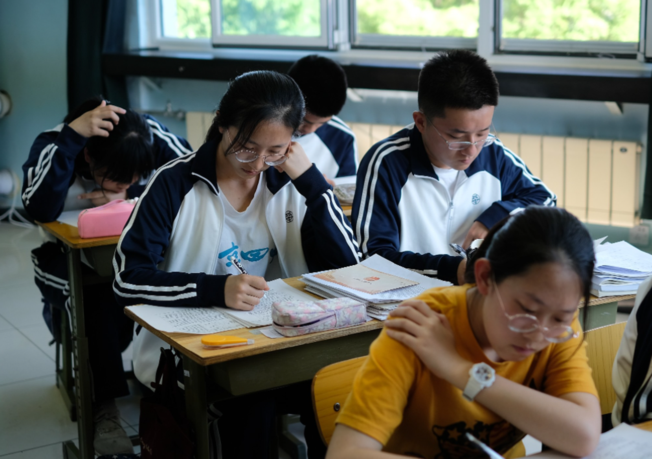 山西省21年高考情况：本科上线率仅37%，居于全国“垫底”地位