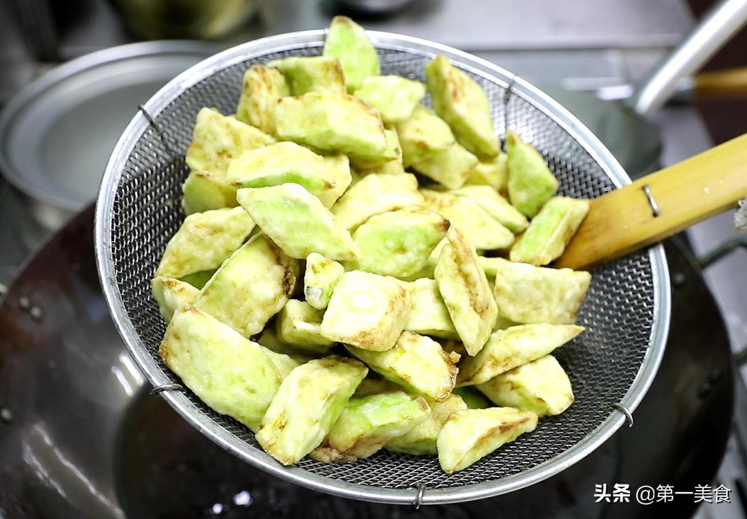 茄子的功效与作用，茄子做法大全家常菜图片