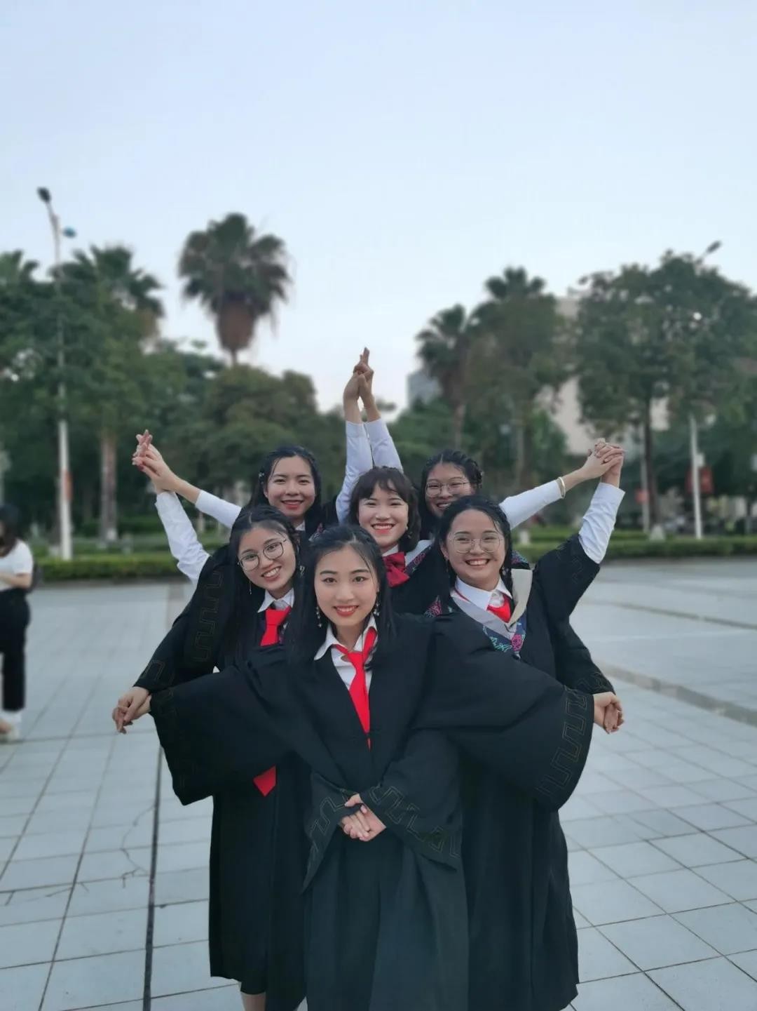 这所高校"惊现"多个神仙班级,考研升学率近50%!