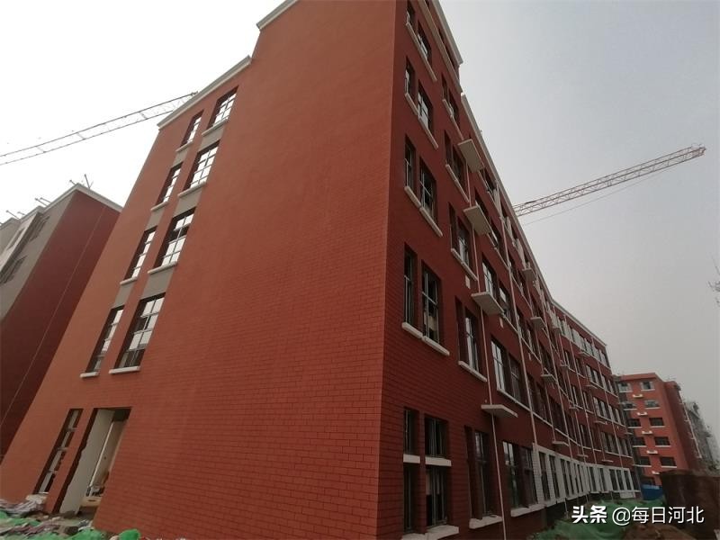 沧州福利！衡水名师团队来河间办学啦——初探英华学校