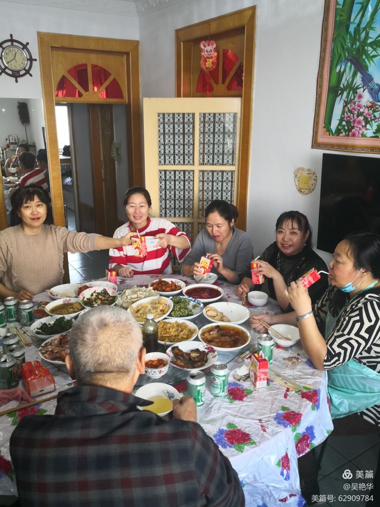 吴艳华：《冬至时节话饺子》