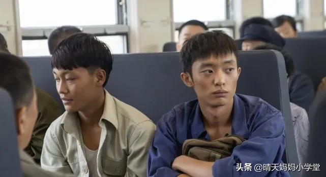 网红收入过亿，北大学霸卖猪肉，读书真的不值钱吗？