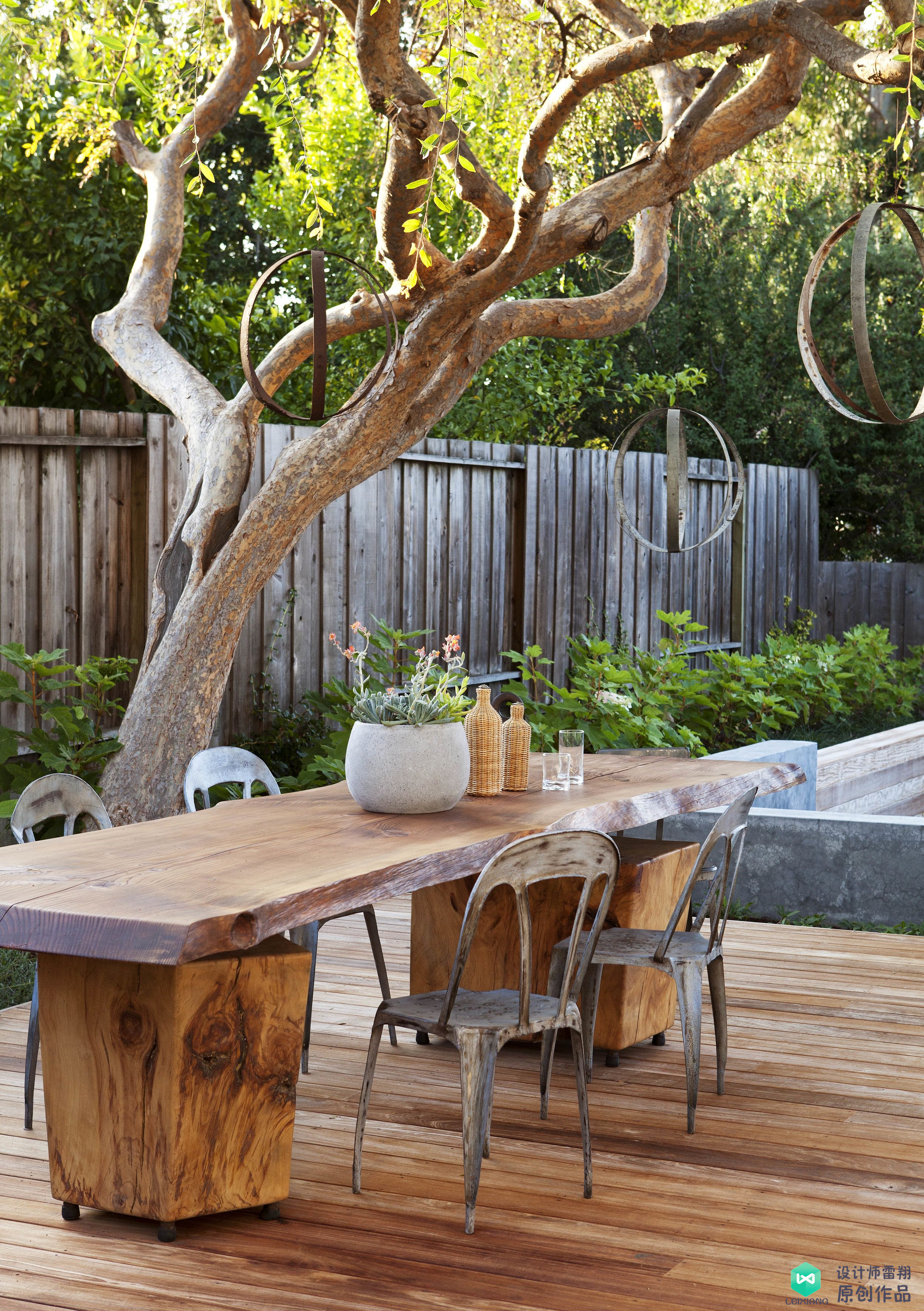 长方形小院如何布局?别墅一楼97㎡私家庭院,让人每天都元气满满