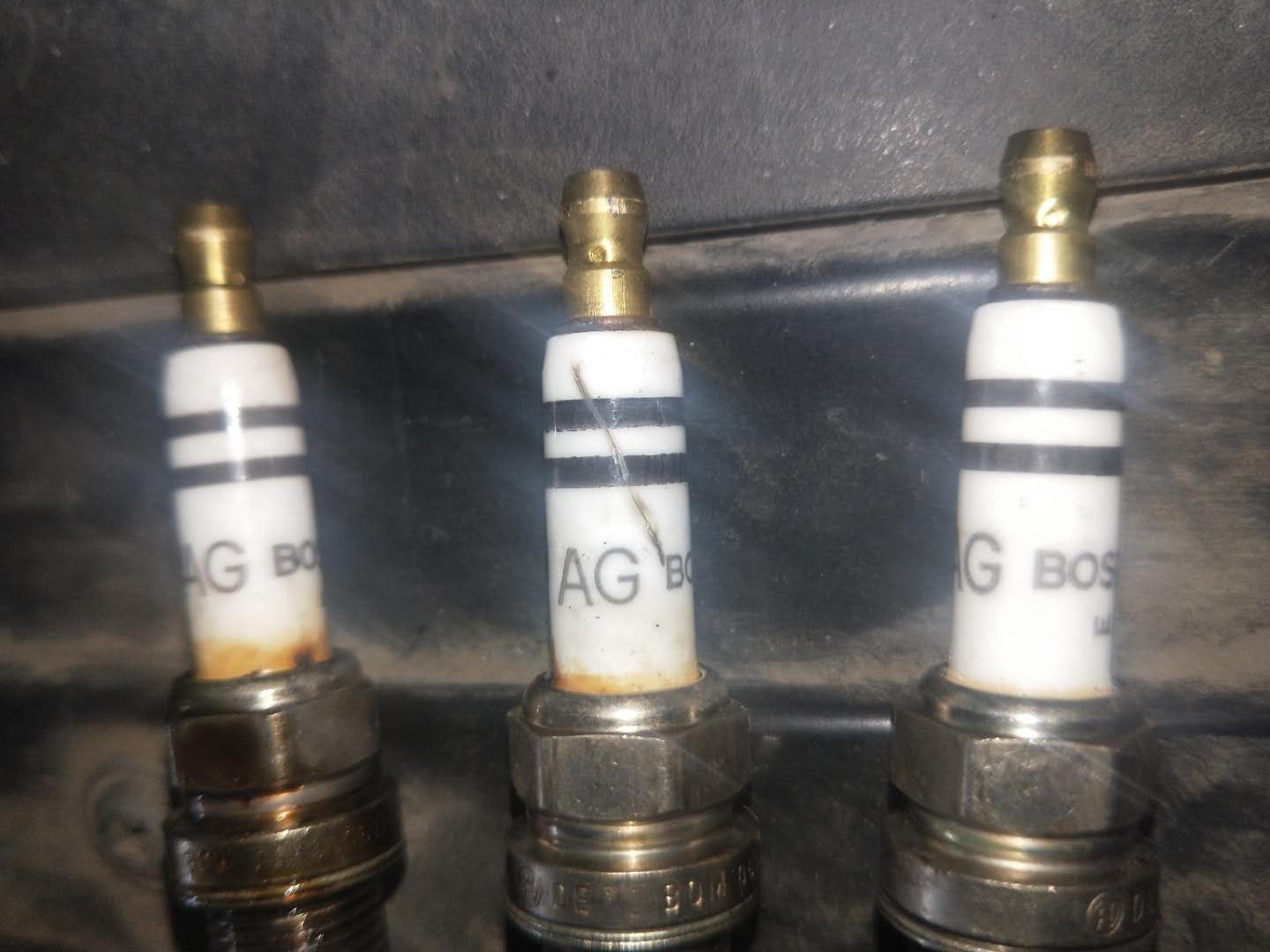 奥迪2.8V6发动机故障一大堆，最吓人的是差点把发动机甩出去