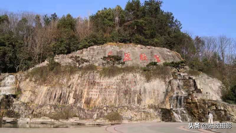 七绝：春到三峡，宜昌百姓暖心过大年(组诗共40首)