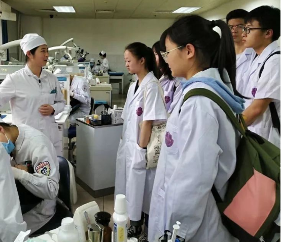 山东一所医学院或将晋升“大学”，引发网友热议：本地学生有福了