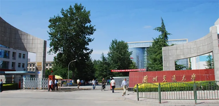 想成为铁路系统中的一员，你知道需要报考哪些专业吗？