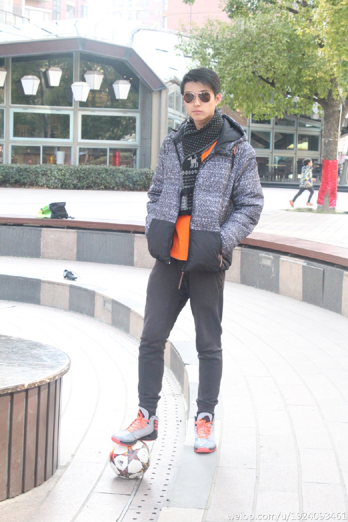 王俊凯蔡徐坤止步200强，被他淘汰就能成顶流，选秀还有潜伏期