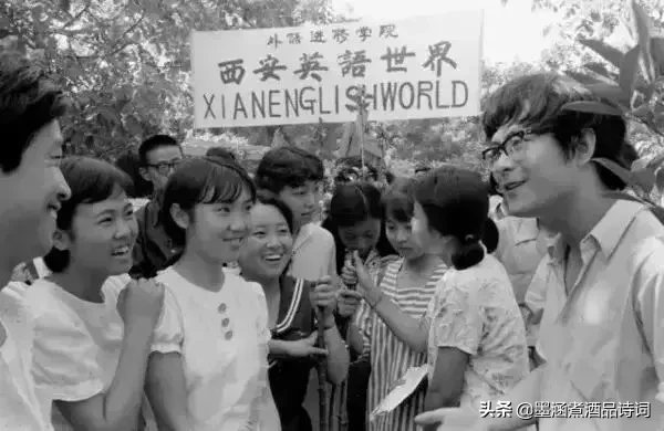 忆往昔：回顾高考40年，每一张照片都是一代人的青春写照