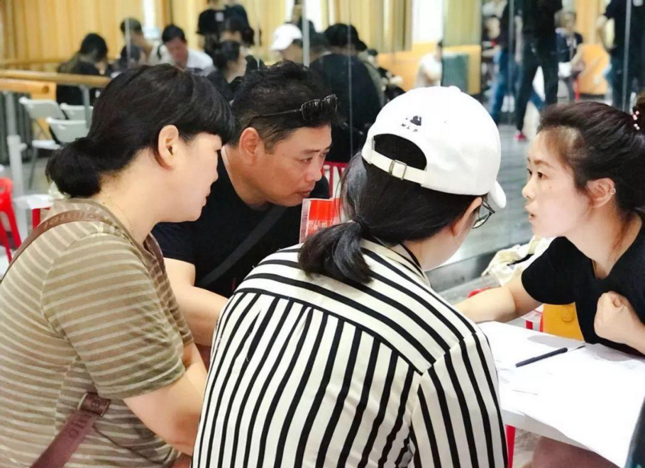 录取分数低的本科大学，就业率具有很大的保障，适合中等生捡漏