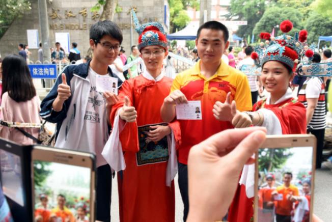 教育部传来通知，学生的高考成绩，将不能再作为老师的奖励标准