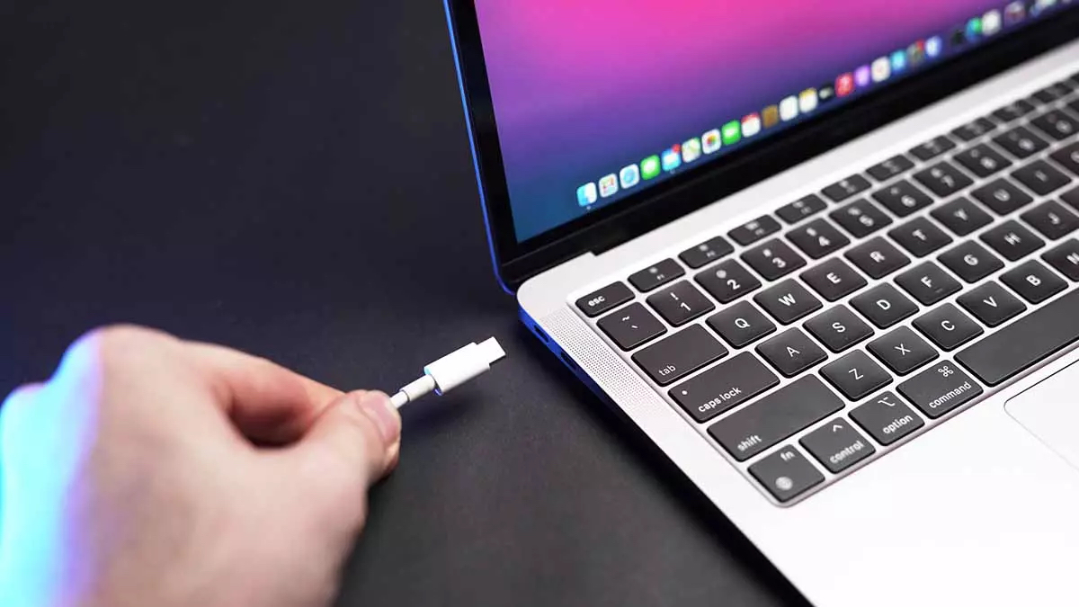 笔记本电脑电池怎么保养最好，MacBook的电池保养的5个技巧？