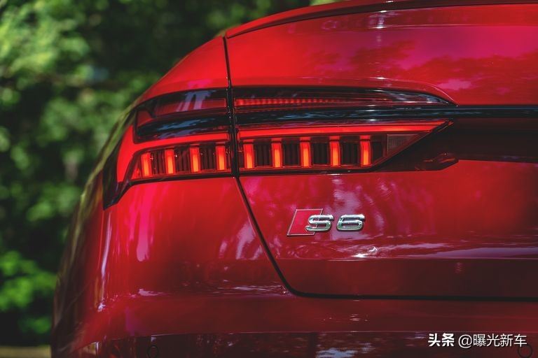 最新「奥迪S6」高级运动轿车，2021款，你爱了吗？