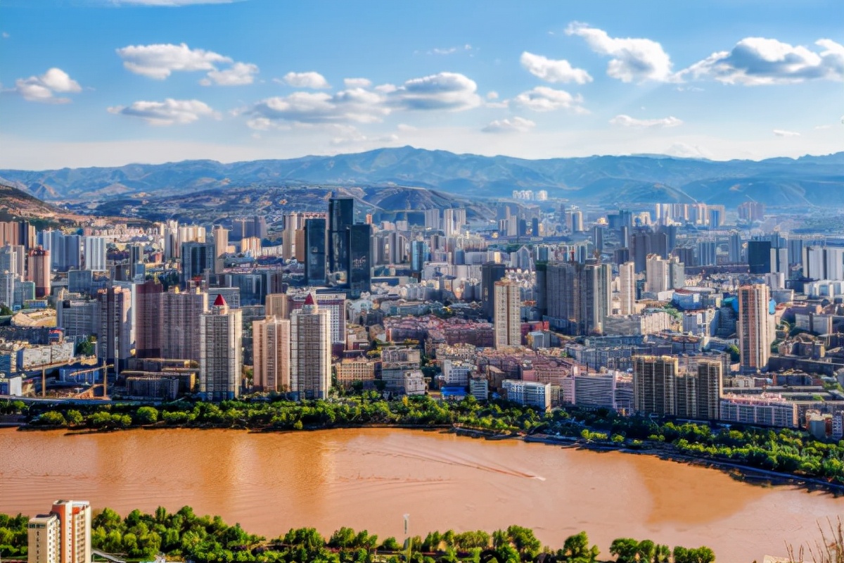 甘肃迎来新突破！喜获7所新大学，6所建在兰州，堪称大学福地