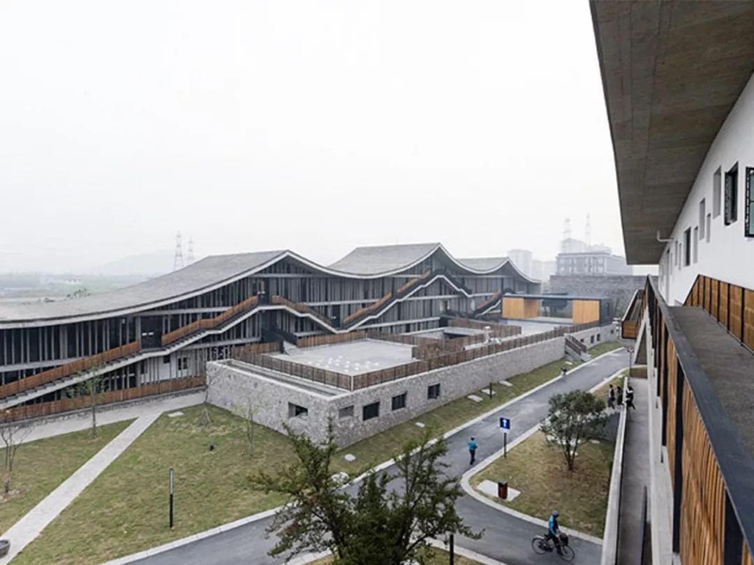 大学校园的一朵奇葩：中国美院象山校区，国内著名的网红校园