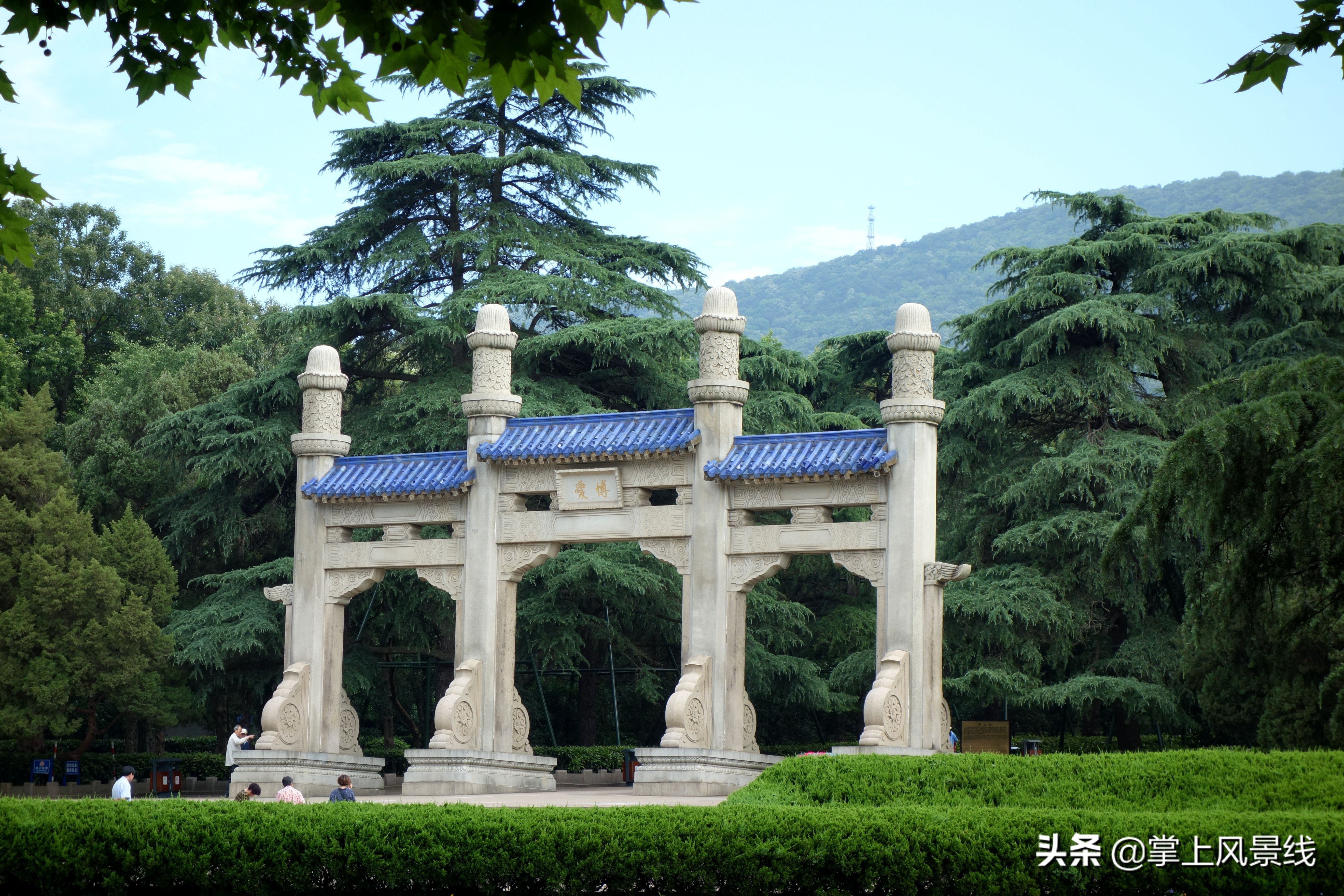 南京免费的旅游景点4,中山陵风景区景点介绍: 郑和墓按伊斯兰风格修建