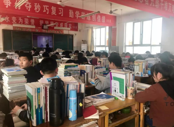 高中三年时光，每个阶段考多少分才算合格，看看资深老师怎么说