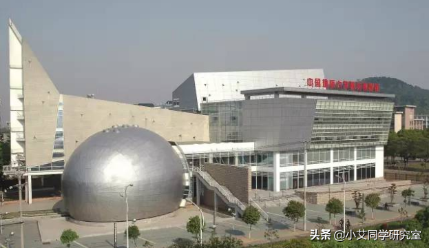 高考结束了，谈谈我的高考，我为我自己的母校打call