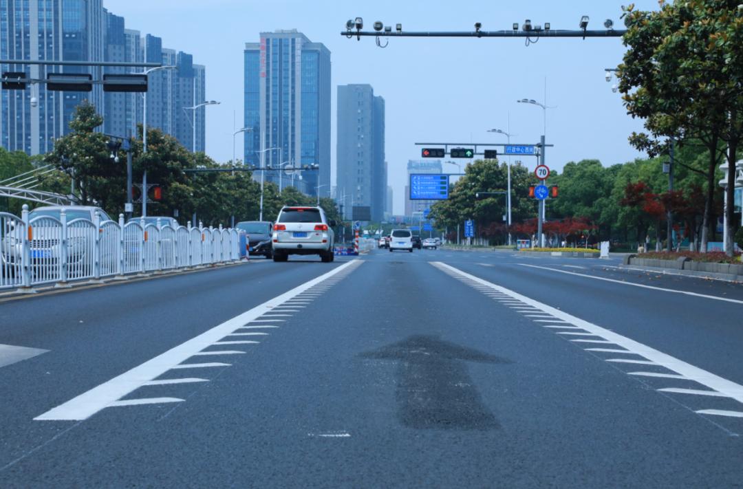 这是什么车道?还有很多驾驶员不知道,赶紧戳进来掌握!