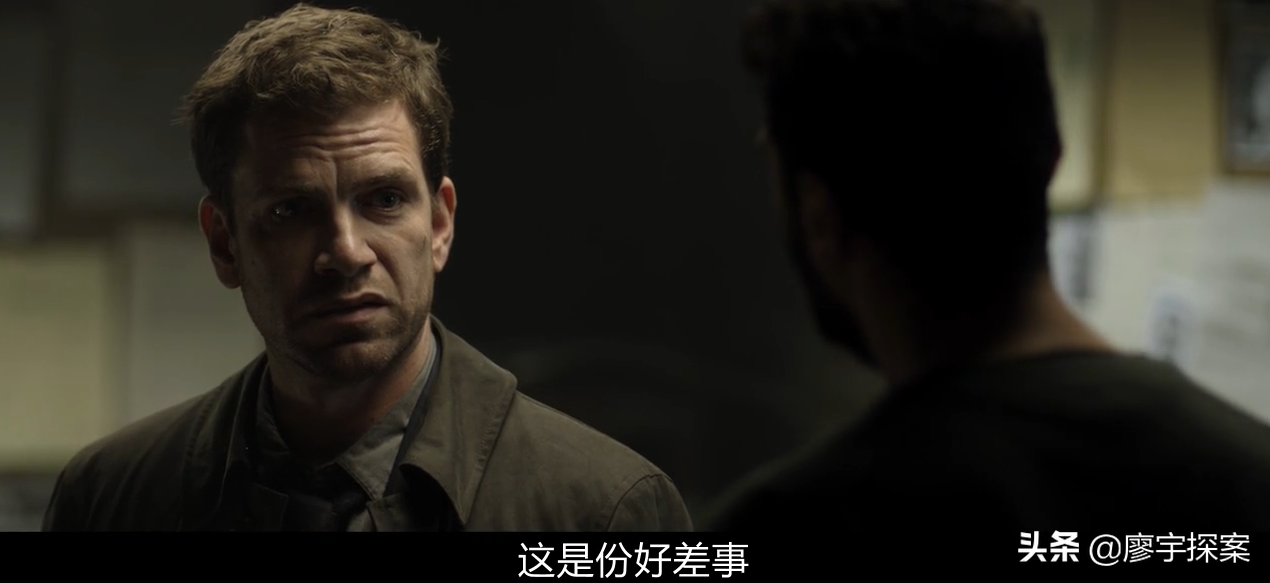 《悬案密码》4部曲：美女囚禁，贵校凶案，漂流瓶求救，墙中干尸