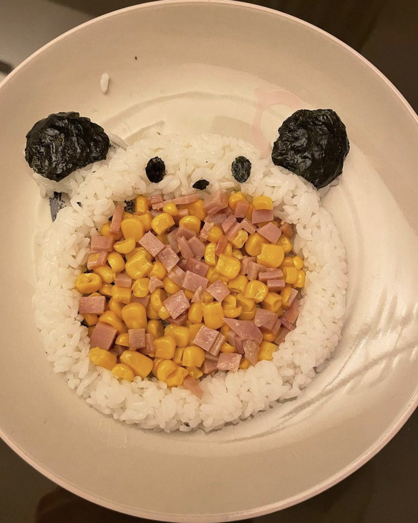 好贴心！林心如回家获女儿DIY卡通便当，直呼感动含泪吃完