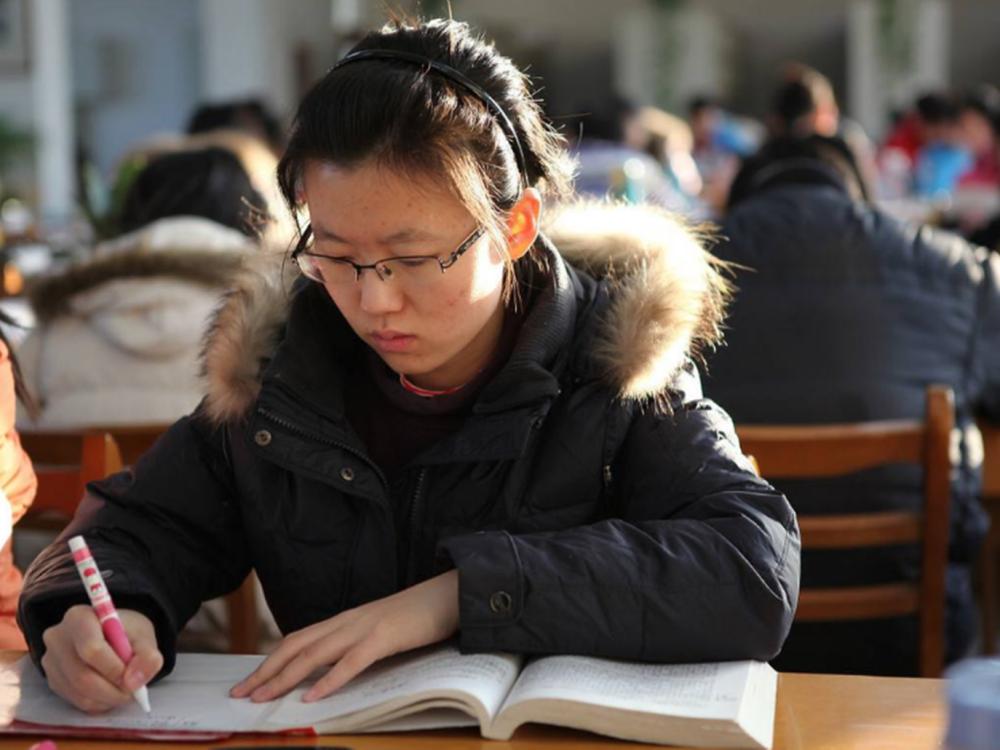 大学新生第一次“自我介绍”，你可以这样说，能收获异性很多好感