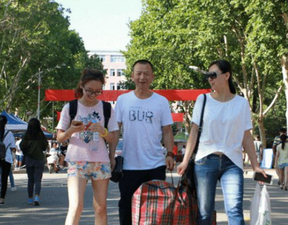 286个中外合作学校终止，清华北大这样985也在其中，你踩雷了吗？